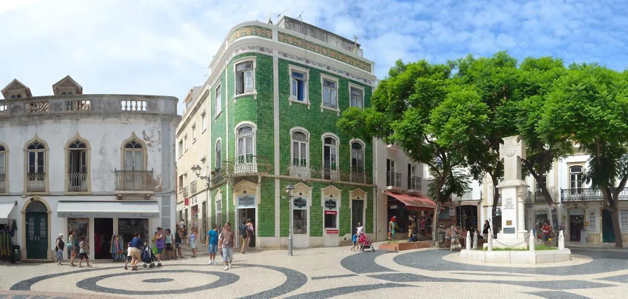 Apartamento de 60 m2 com 2 quarto Lagos