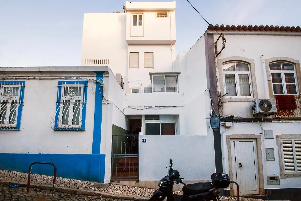 Apartamento de 60 m2 com 2 quarto Lagos 0*,